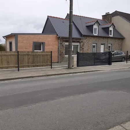 La Casa D'isa Ducey-Les Cheris